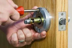 Gold Locksmith Store Louisville, KY 502-414-5664 - lock-replace